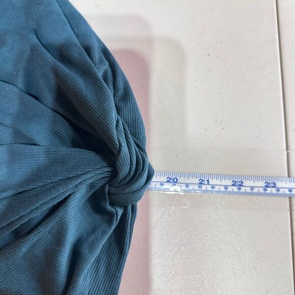 All in Motion NWT Women's LS Ribbed Twist-Front T-Shirt Teal Blue Size S Active - Picture 11 of 11
